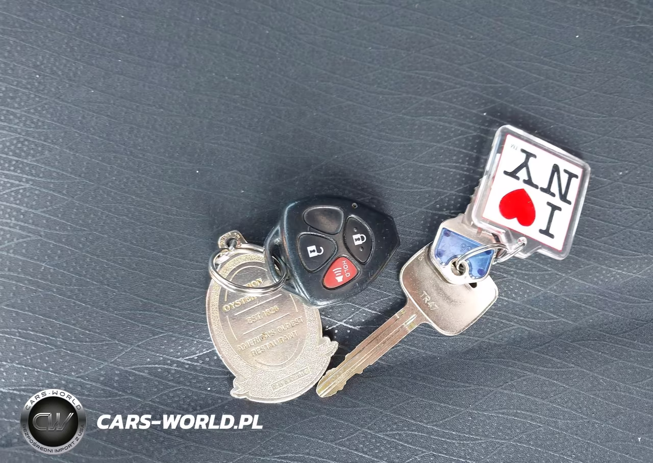 2008 Toyota Yaris VIN:JTDBT923981219136 - 11
