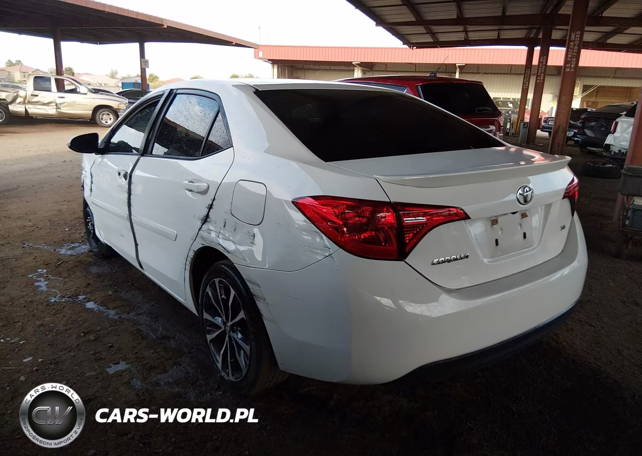 2019 Toyota Corolla Se VIN:5YFBURHE4KP875480 - 3