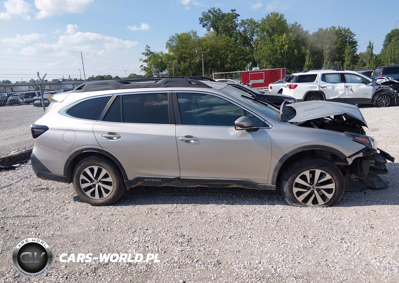 2020 Subaru Outback Premium VIN:4S4BTACC1L3193060 - 13