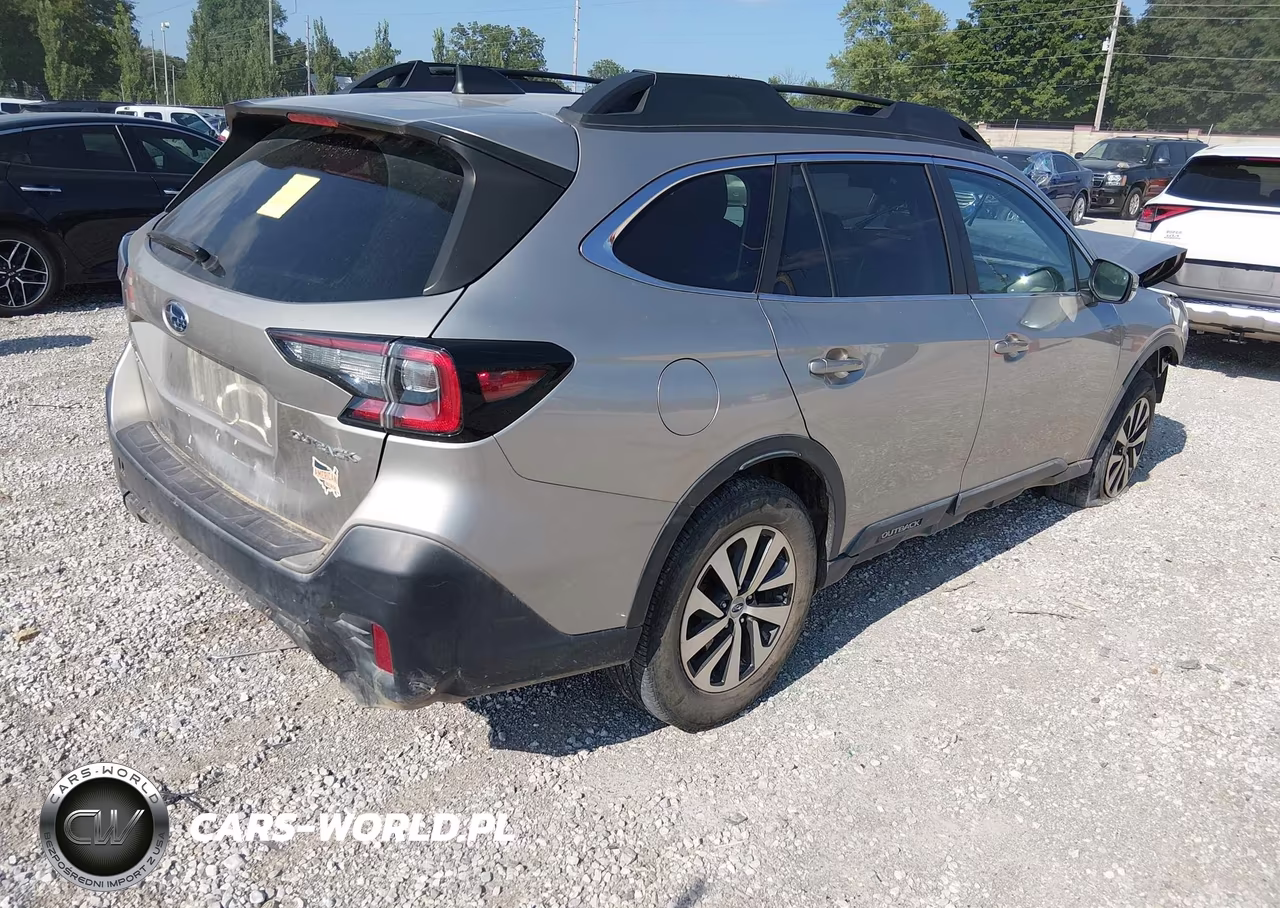 2020 Subaru Outback Premium VIN:4S4BTACC1L3193060 - 4