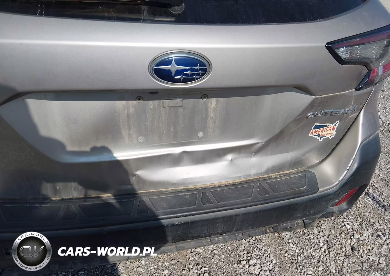 2020 Subaru Outback Premium VIN:4S4BTACC1L3193060 - 6