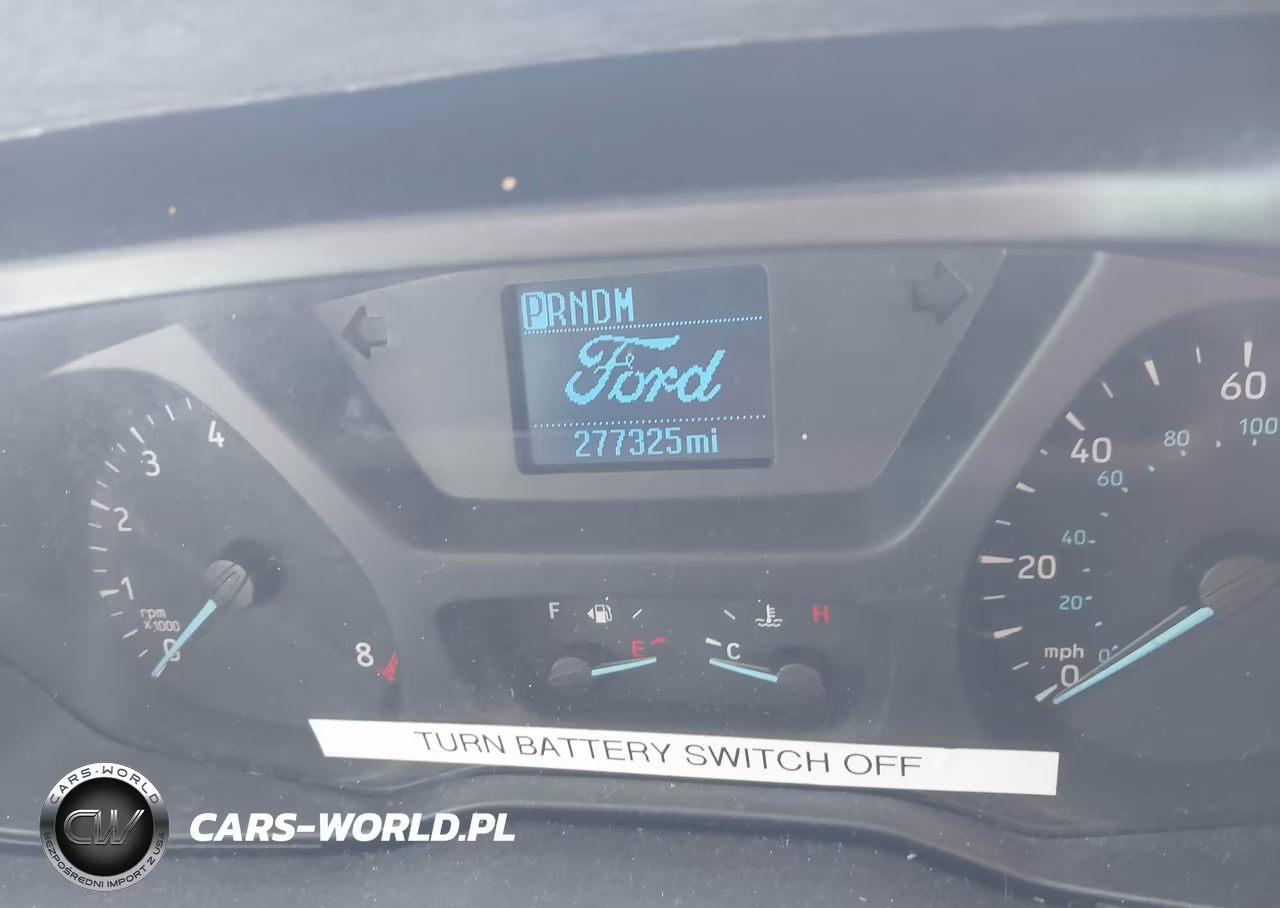2018 Ford Transit-250 VIN:1FDYR2CM6JKB33270 - 7
