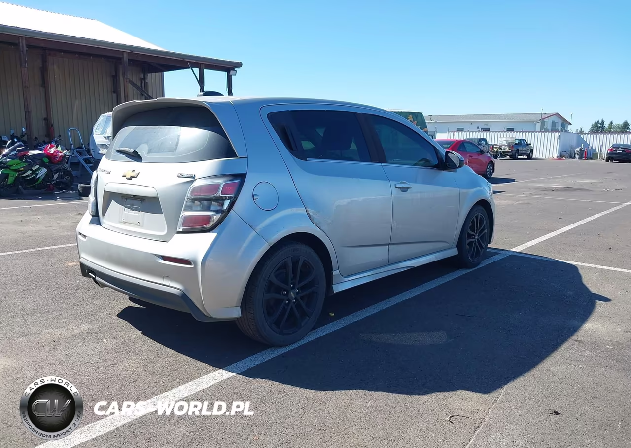 2017 Chevrolet Sonic Premier Auto VIN:1G1JF6SB1H4142231 - 4