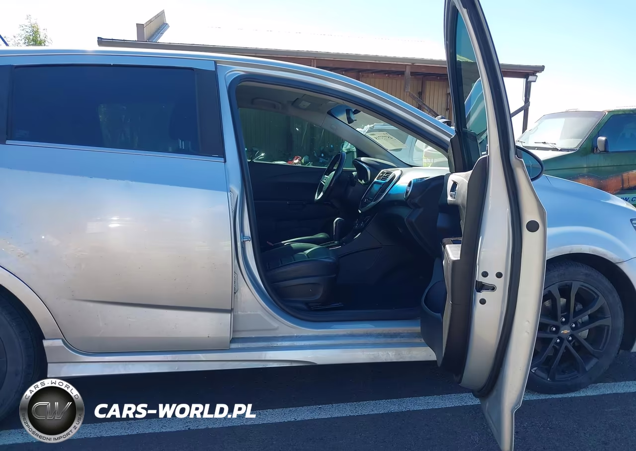 2017 Chevrolet Sonic Premier Auto VIN:1G1JF6SB1H4142231 - 5