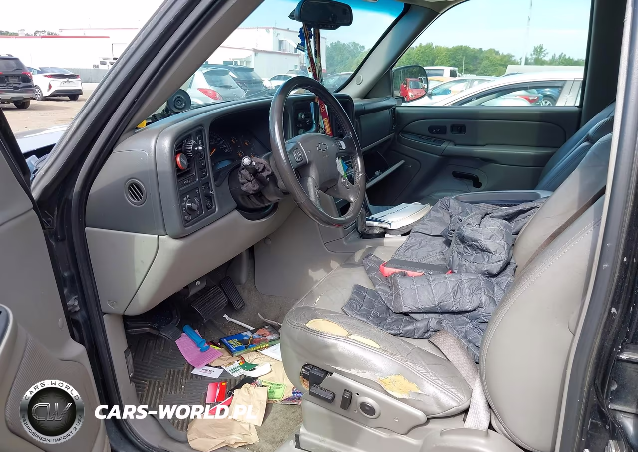 2004 Chevrolet Tahoe Z71 VIN:1GNEK13Z94R287038 - 5