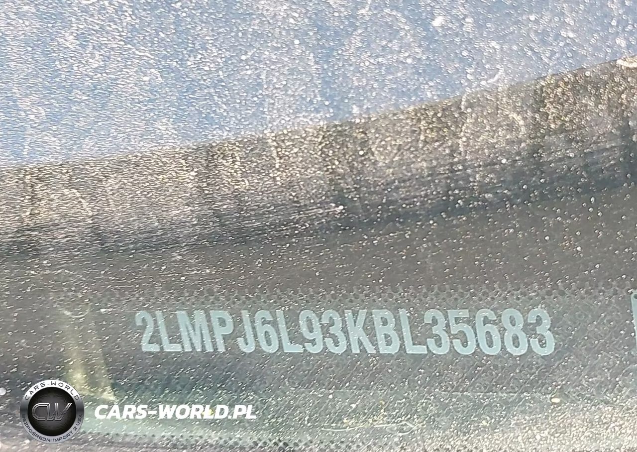 2019 Lincoln Nautilus Reserve VIN:2LMPJ6L93KBL35683 - 17