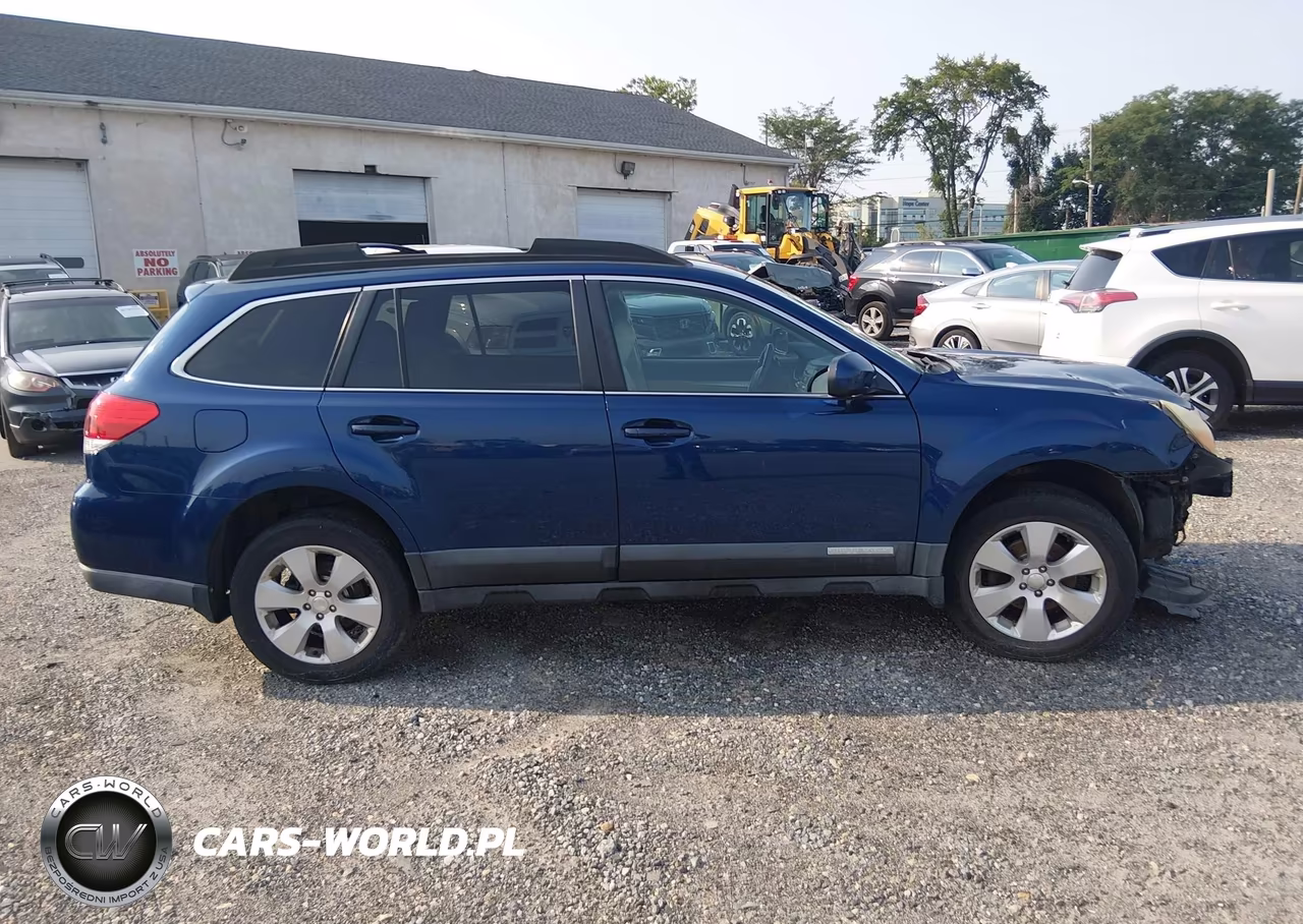 2010 Subaru Outback 2.5I Premium VIN:4S4BRBCC1A3375780 - 13