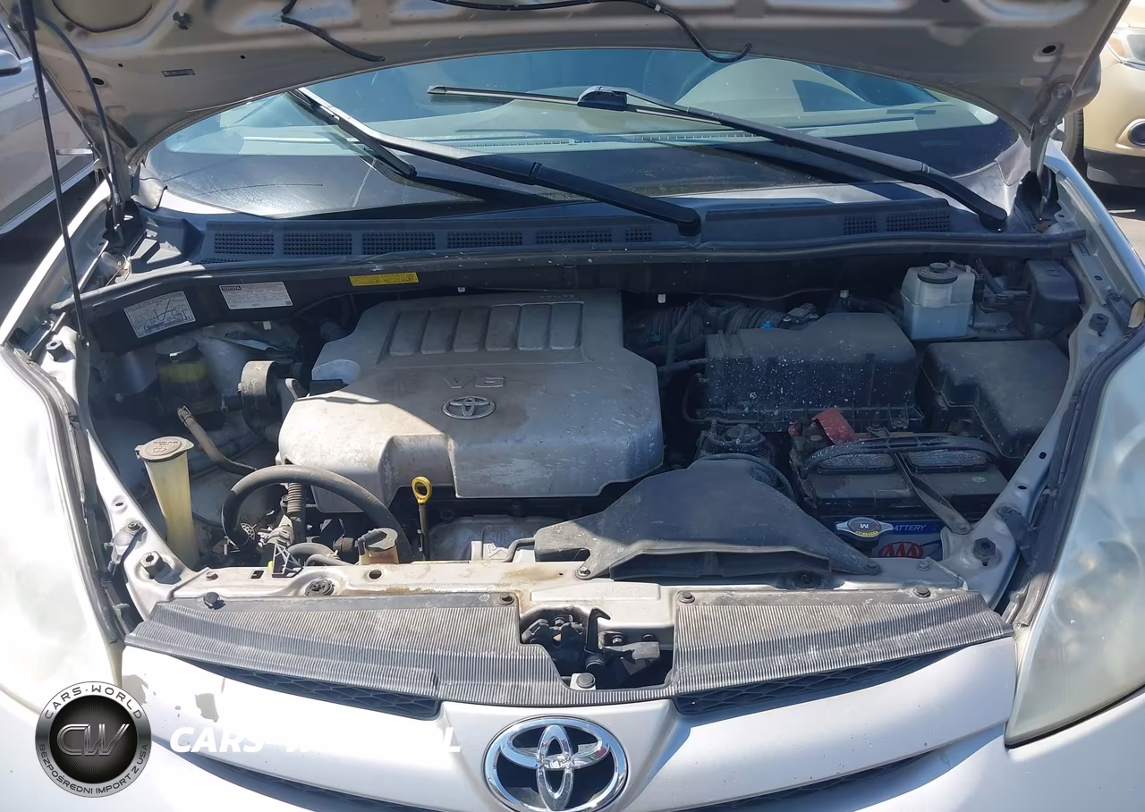 2010 Toyota Sienna Ce-Le VIN:5TDKK4CC9AS339256 - 10