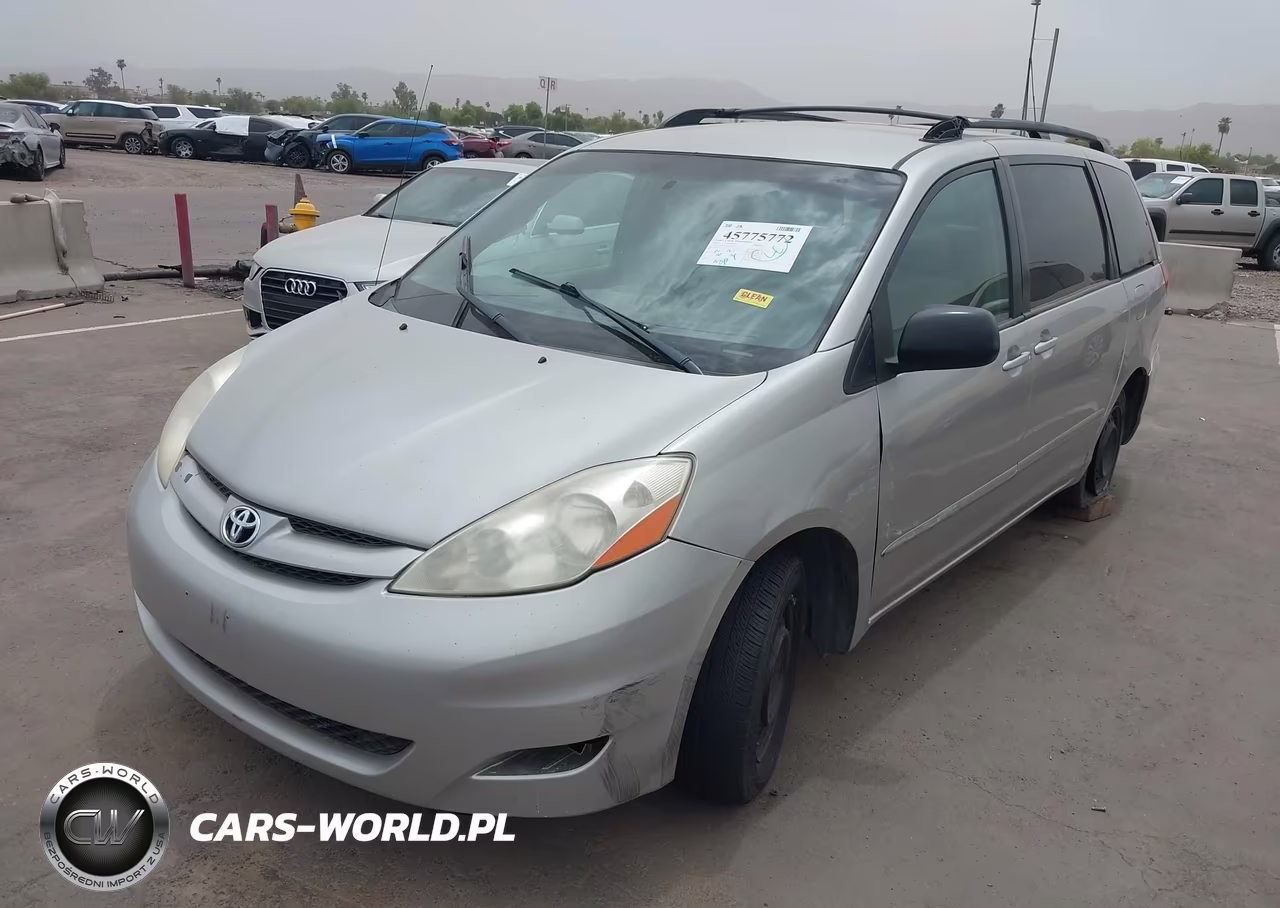 2010 Toyota Sienna Ce-Le VIN:5TDKK4CC9AS339256 - 2