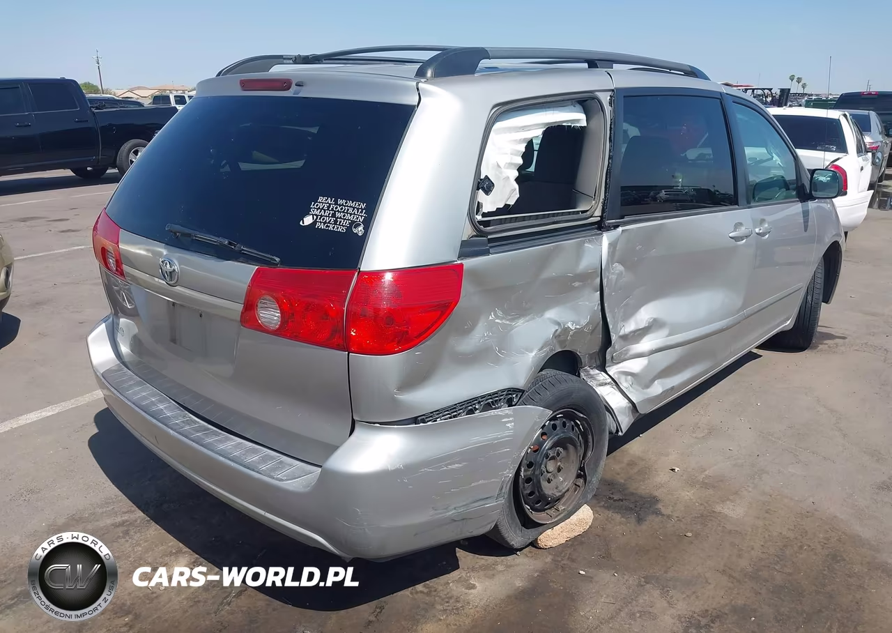 2010 Toyota Sienna Ce-Le VIN:5TDKK4CC9AS339256 - 4