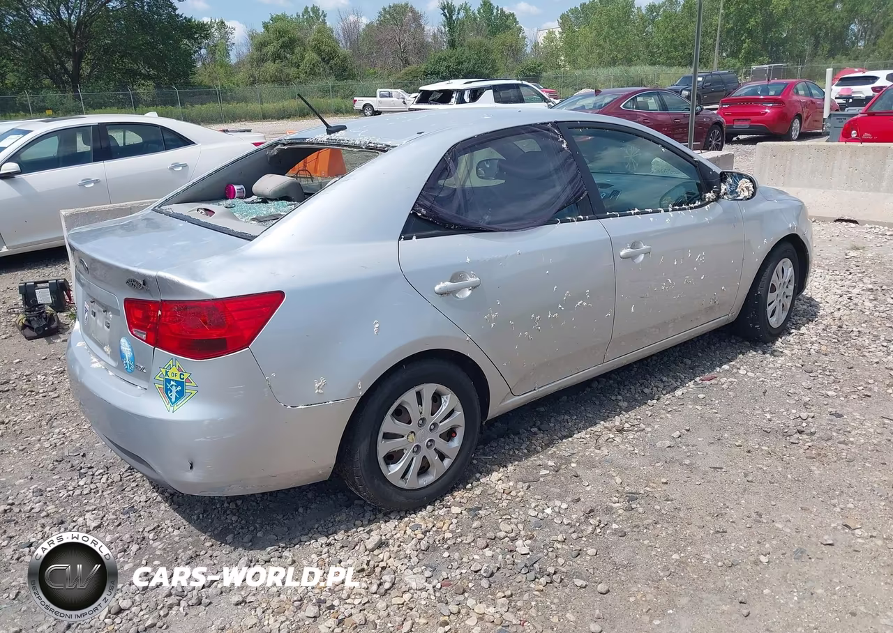 2011 Kia Forte Ex VIN:KNAFU4A22B5348326 - 4