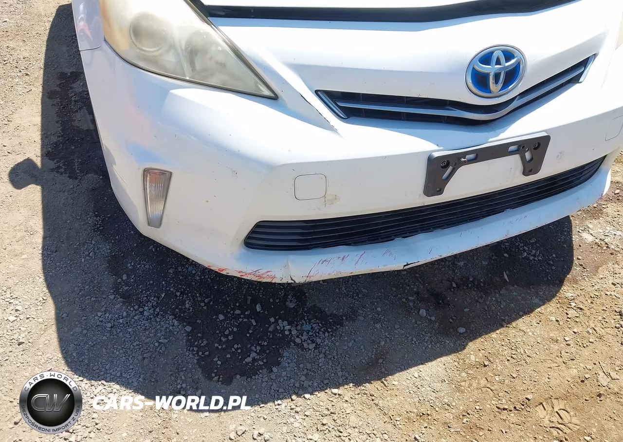 2013 Toyota Prius V Two VIN:JTDZN3EU4D3206609 - 6