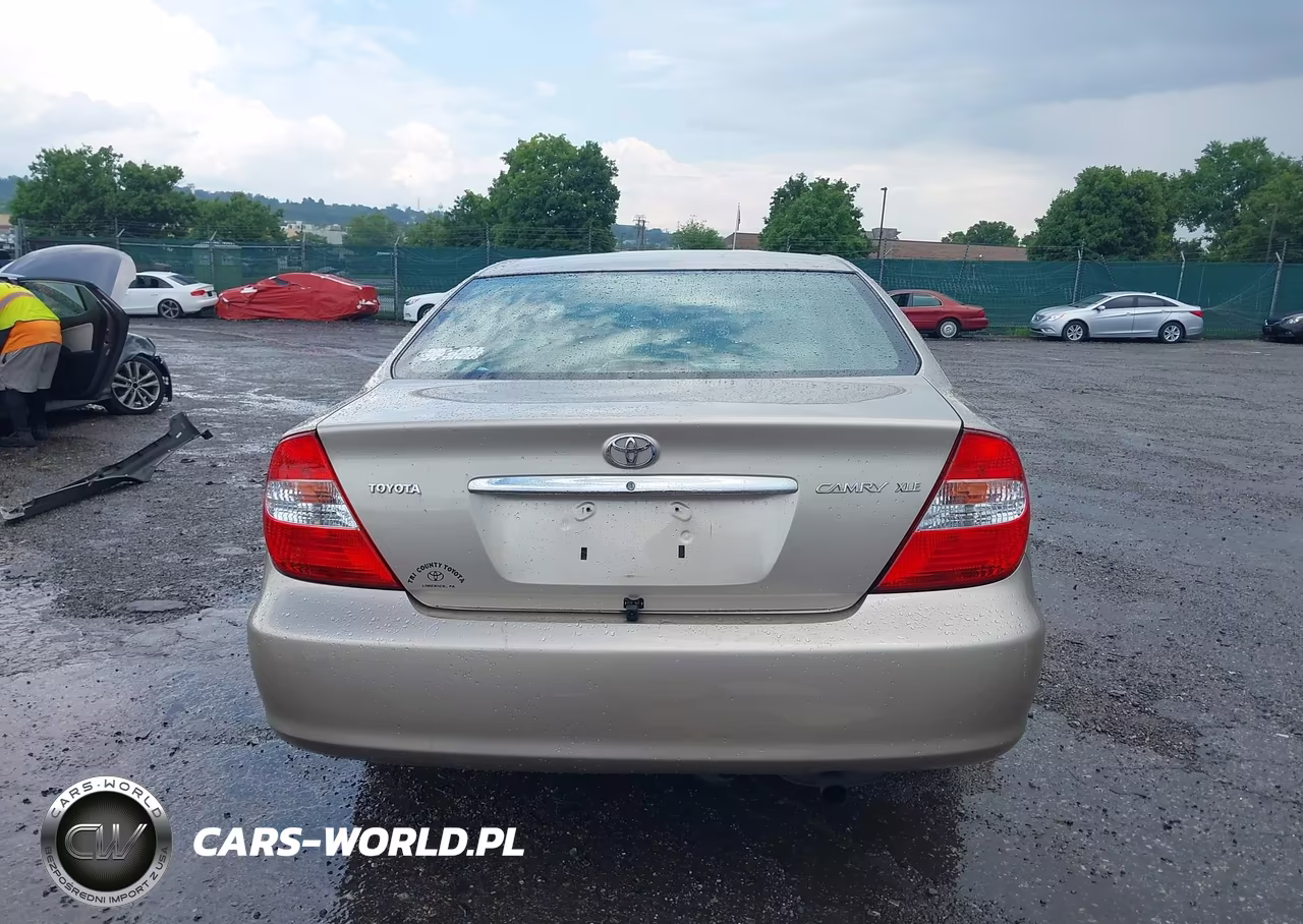 2004 Toyota Camry Xle VIN:4T1BE30K34U800461 - 15