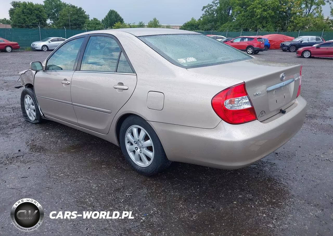 2004 Toyota Camry Xle VIN:4T1BE30K34U800461 - 3