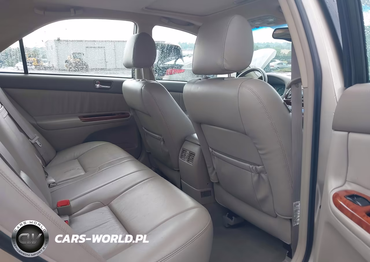 2004 Toyota Camry Xle VIN:4T1BE30K34U800461 - 8