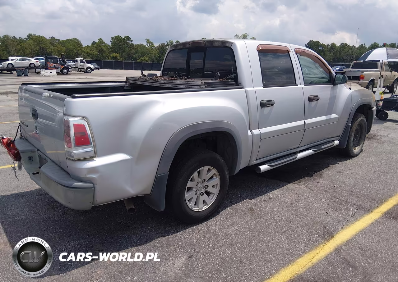 2006 Mitsubishi Raider Ls VIN:1Z7HC28K76S574429 - 4