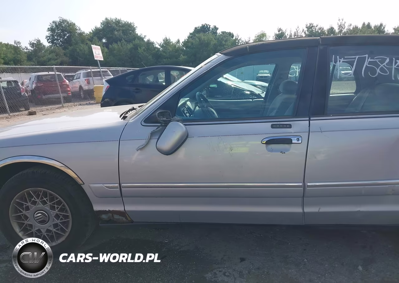 2000 Mercury Grand Marquis Gs VIN:2MEFM74W7YX646976 - 19
