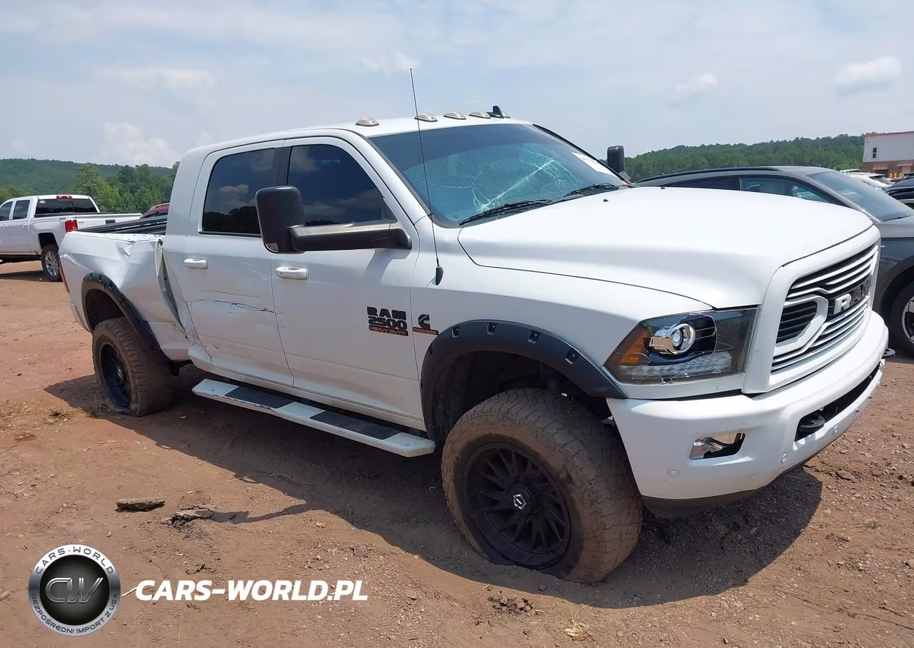 2018 Ram 2500 Laramie 4X4 6'4 Box – zdjęcie 1 z 16