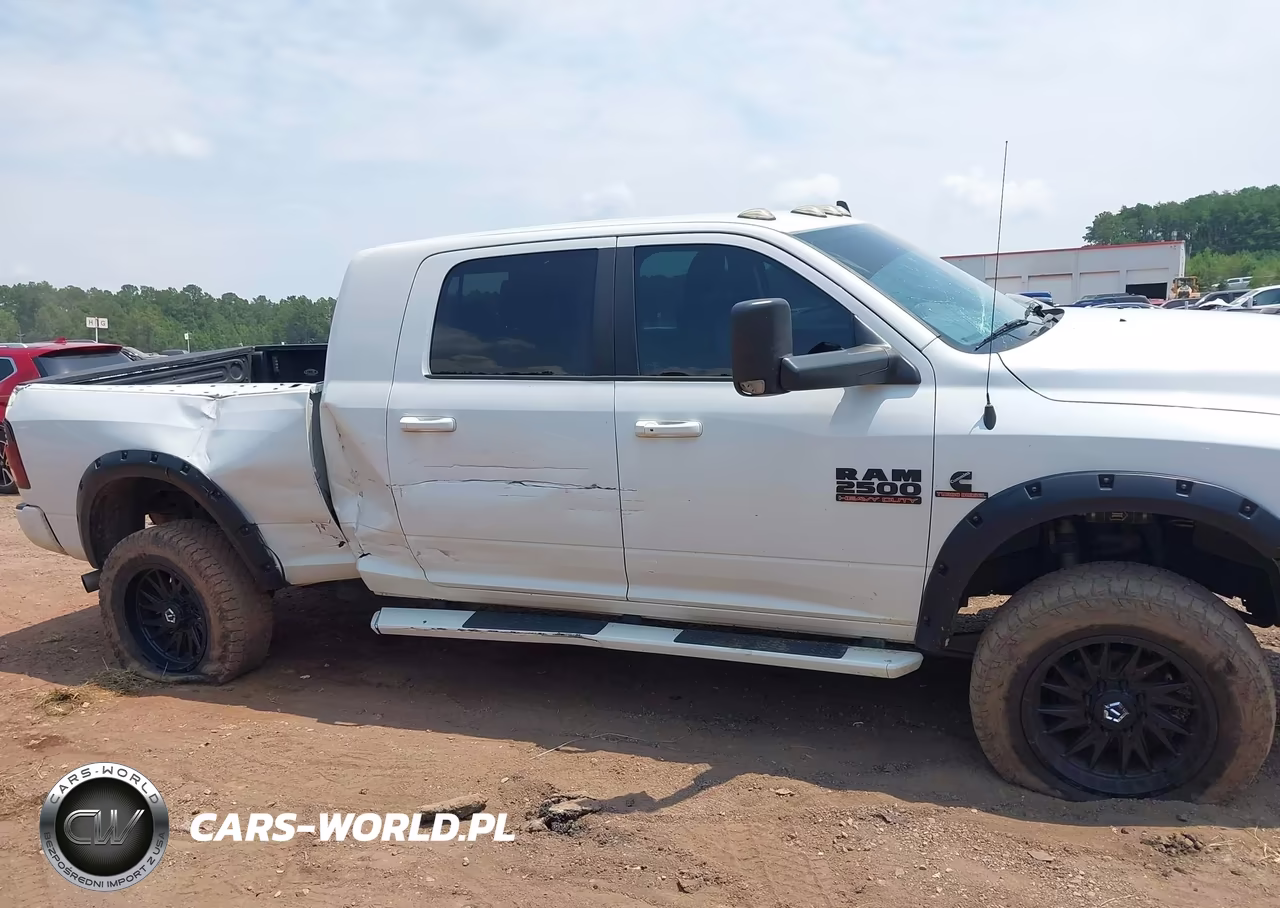 2018 Ram 2500 Laramie 4X4 6'4 Box VIN:3C6UR5NL8JG162194 - 6