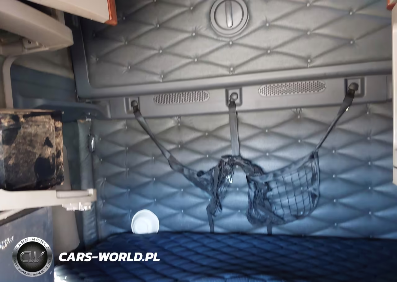 2017 Freightliner Cascadia 125 VIN:3AKJGLDR6HSHS6403 - 6