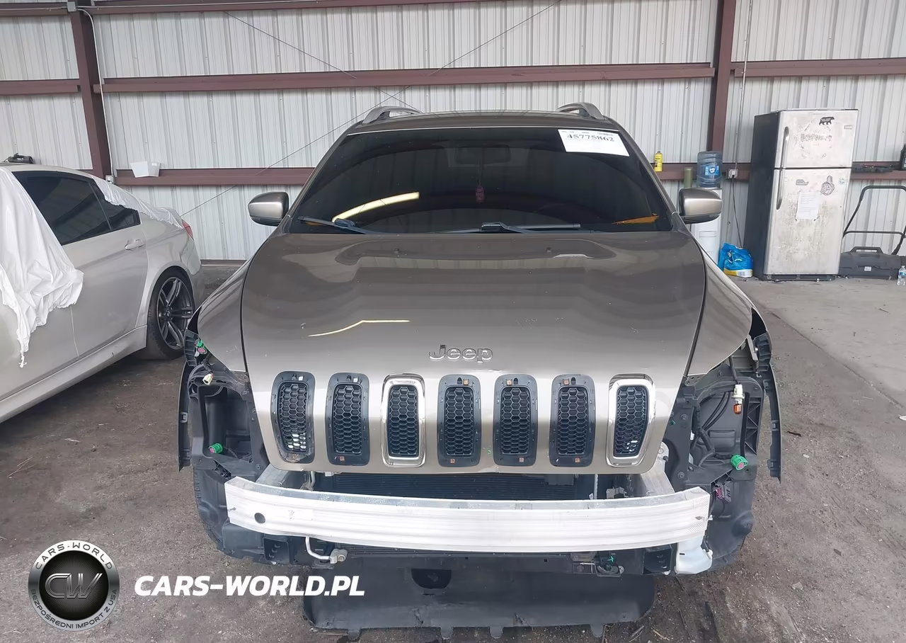 2016 Jeep Cherokee Latitude VIN:1C4PJMCS6GW255999 - 12