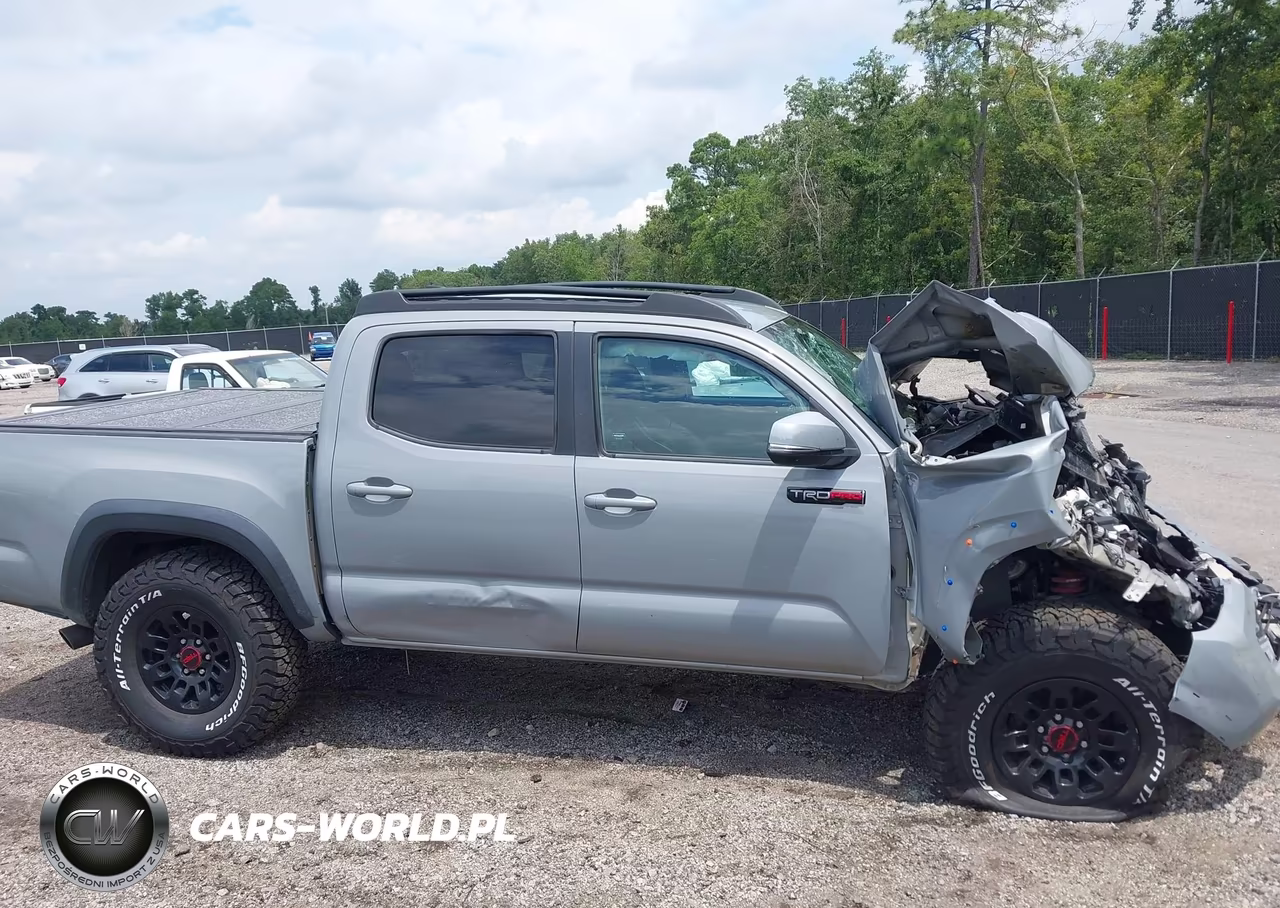 2017 Toyota Tacoma Trd Pro VIN:5TFCZ5AN3HX069391 - 13