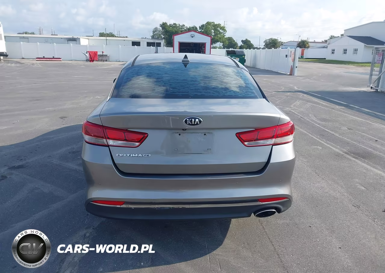 2018 Kia Optima Lx VIN:5XXGT4L32JG222462 - 16