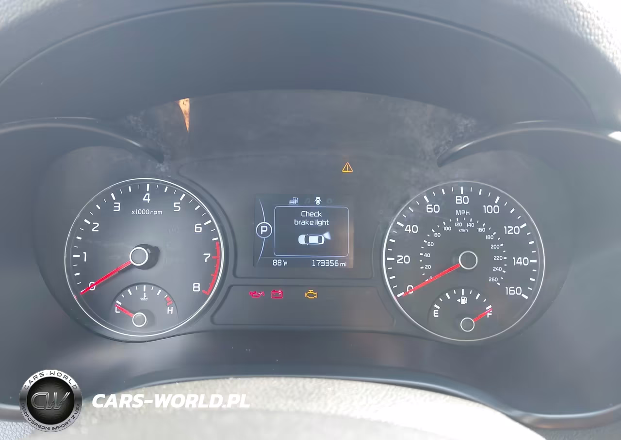 2018 Kia Optima Lx VIN:5XXGT4L32JG222462 - 7