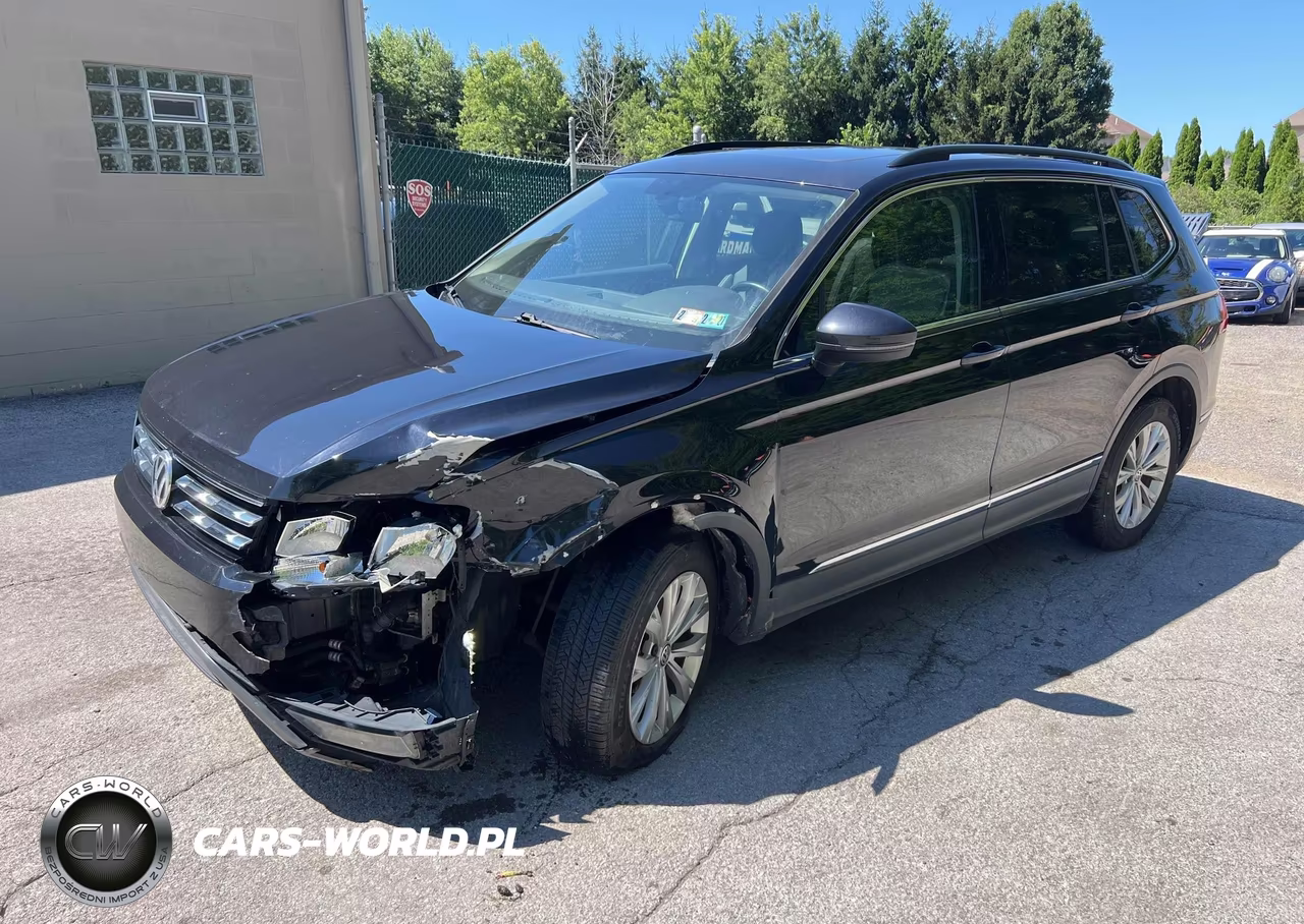 2018 Volkswagen Tiguan 2.0T Se-2.0T Sel VIN:3VV3B7AX4JM038200 - 2