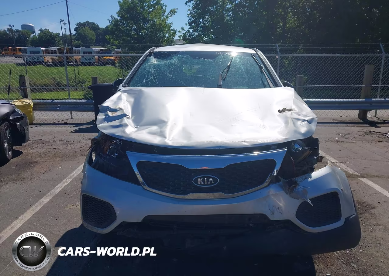 2012 Kia Sorento Lx VIN:5XYKT4A14CG233151 - 13