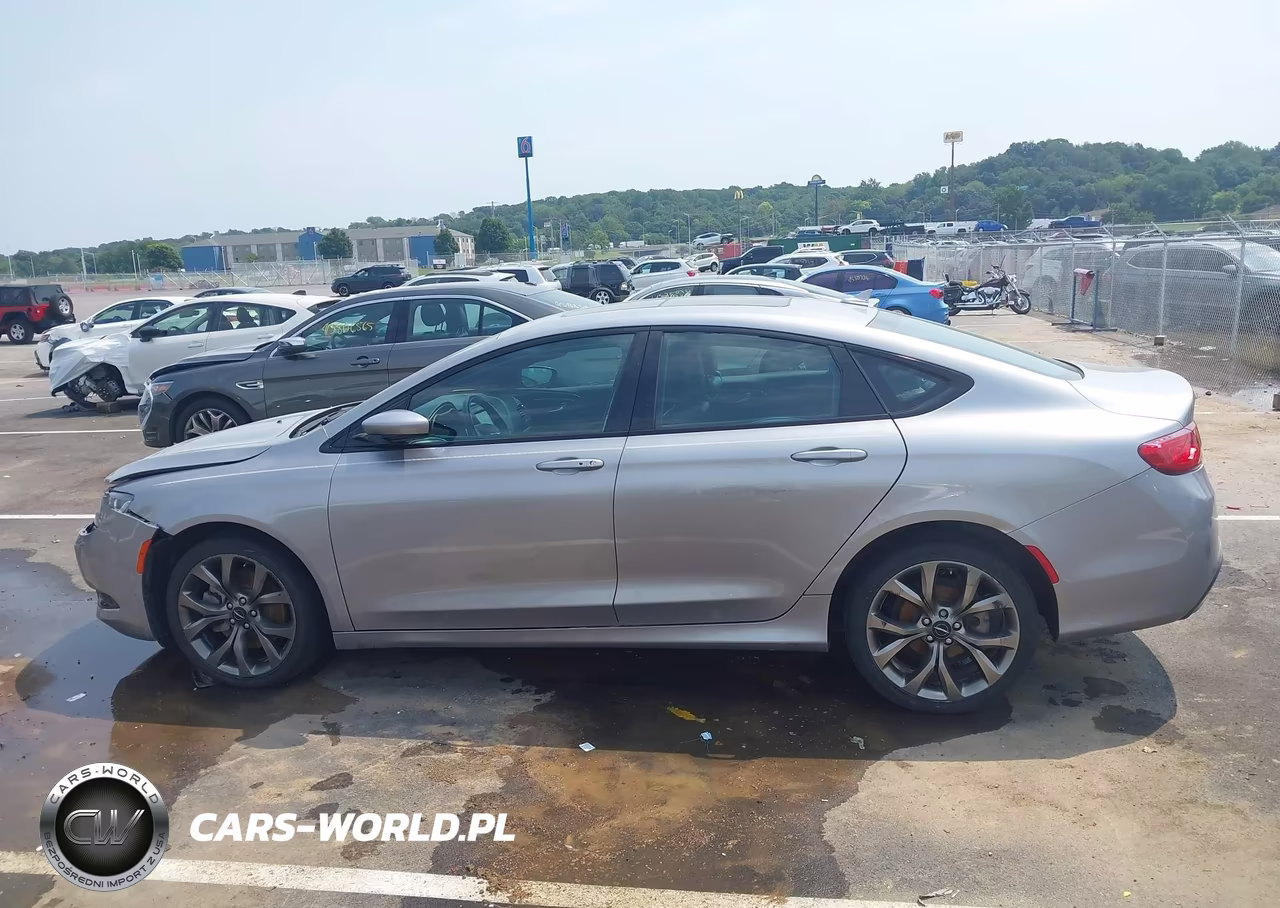 2015 Chrysler 200 S VIN:1C3CCCBG7FN580931 - 14