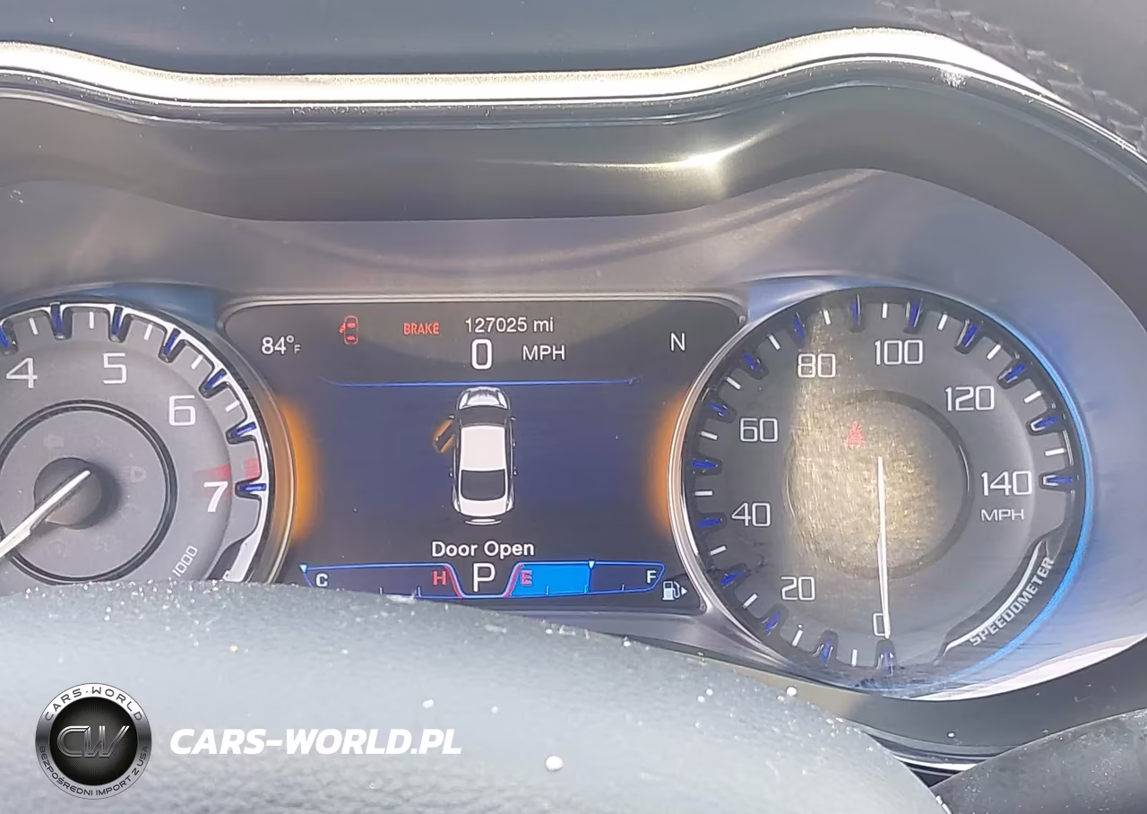 2015 Chrysler 200 S VIN:1C3CCCBG7FN580931 - 7