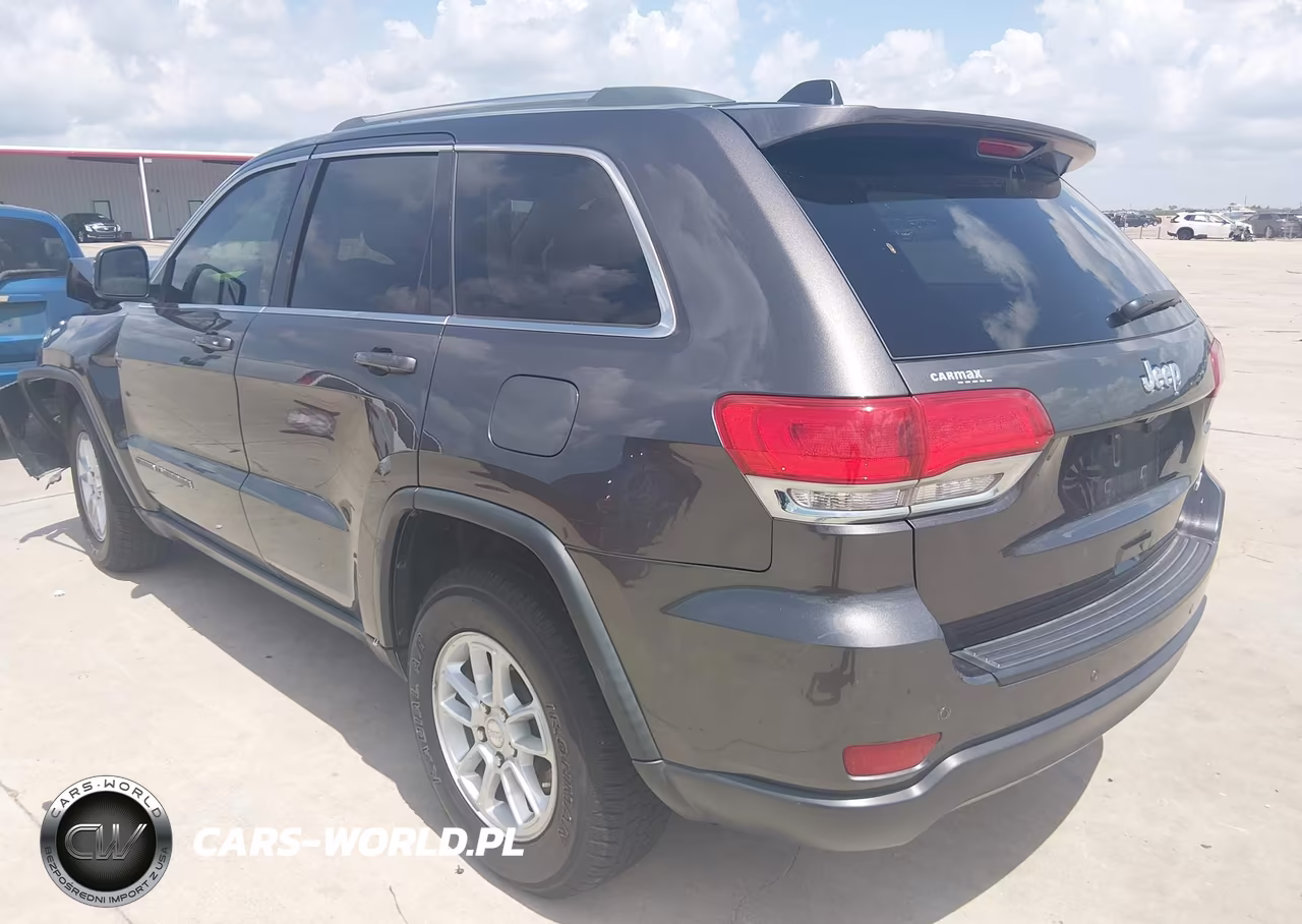 2019 Jeep Grand Cherokee Laredo E 4X2 VIN:1C4RJEAGXKC820388 - 3