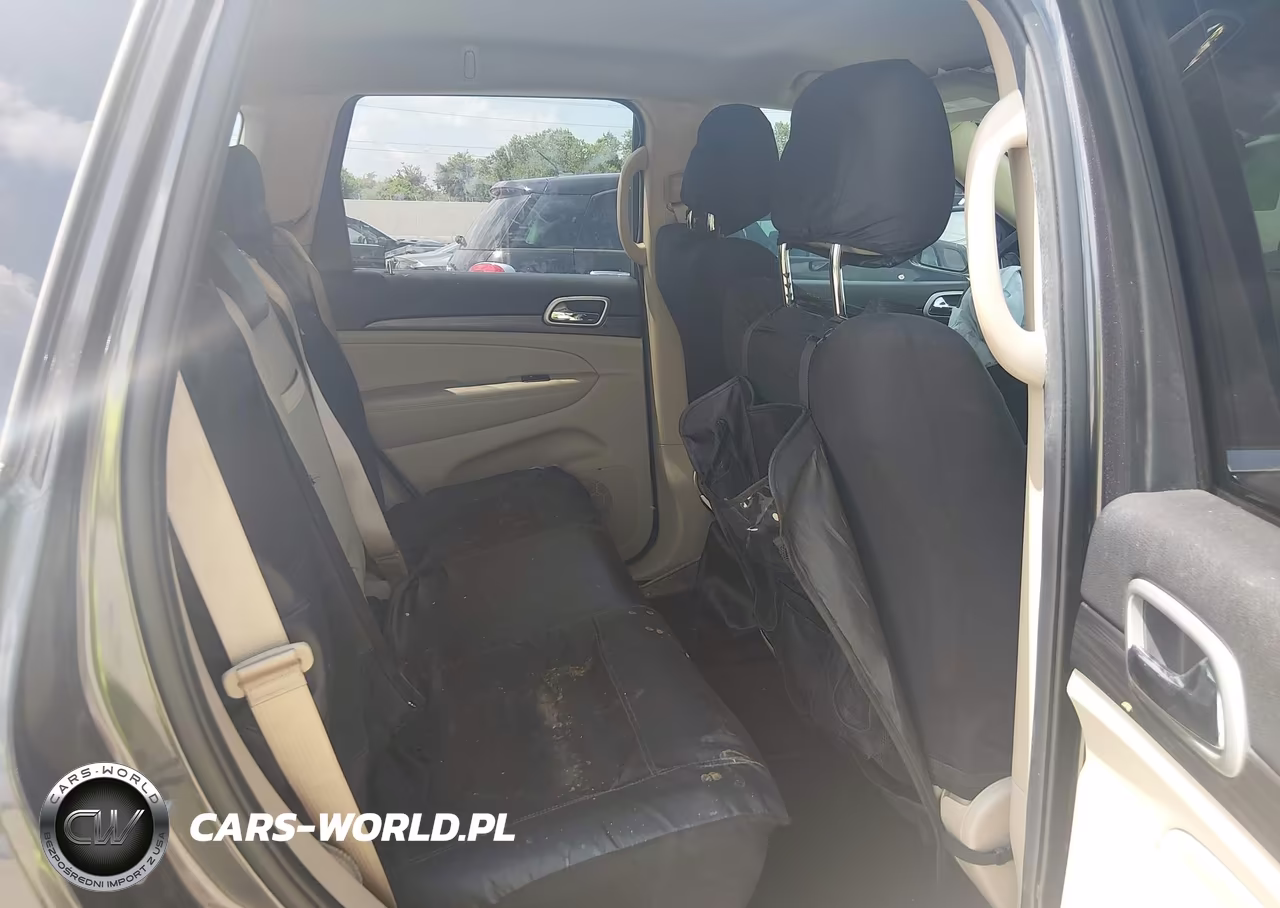 2019 Jeep Grand Cherokee Laredo E 4X2 VIN:1C4RJEAGXKC820388 - 8