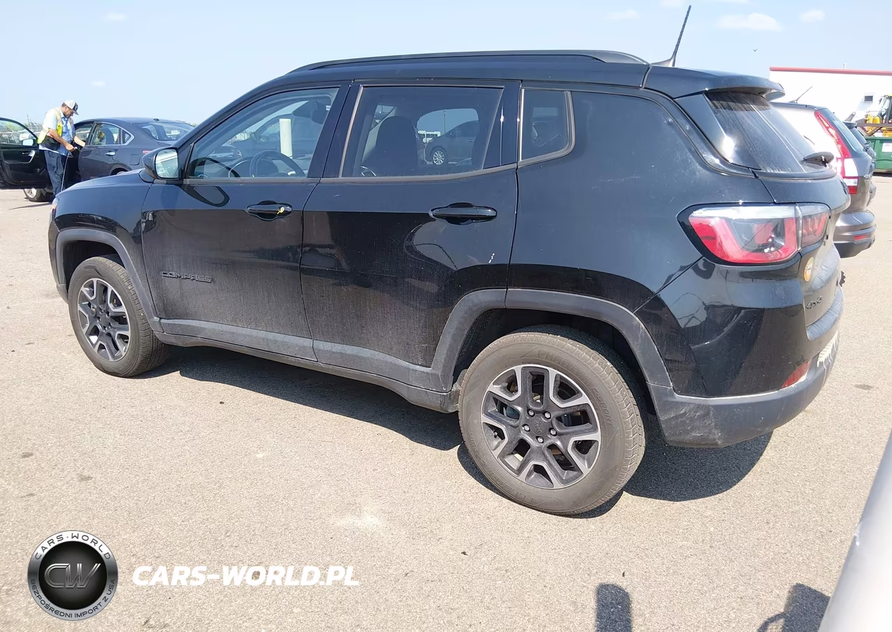 2019 Jeep Compass Upland Edition 4X4 VIN:3C4NJDAB8KT689625 - 3