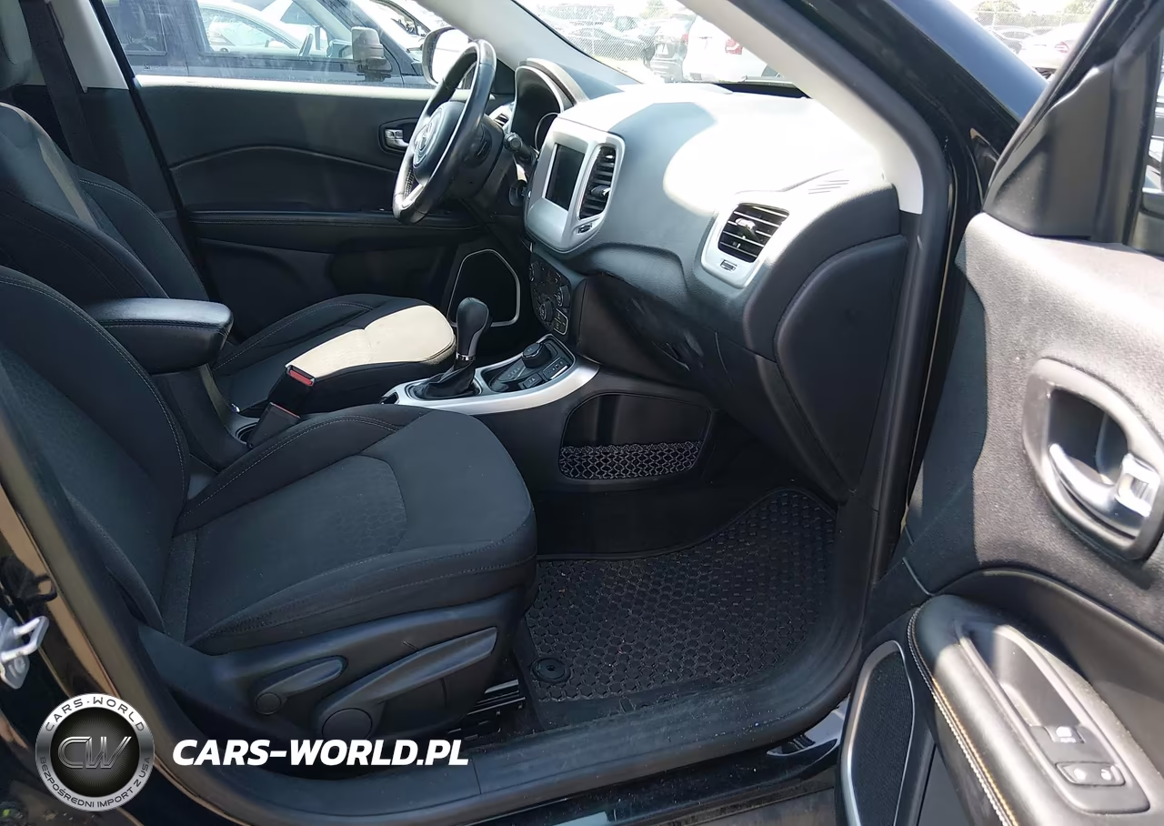 2019 Jeep Compass Upland Edition 4X4 VIN:3C4NJDAB8KT689625 - 5