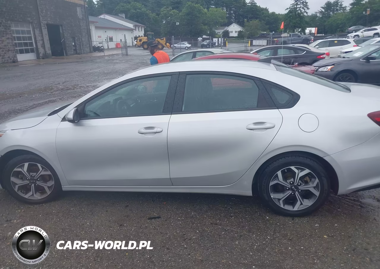 2021 Kia Forte Lxs VIN:3KPF24AD1ME338260 - 14