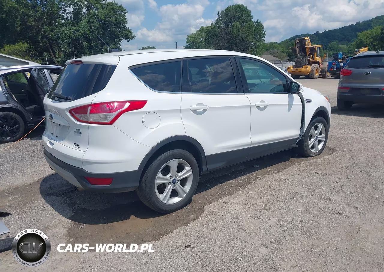 2016 Ford Escape Se VIN:1FMCU9GX3GUA51063 - 4
