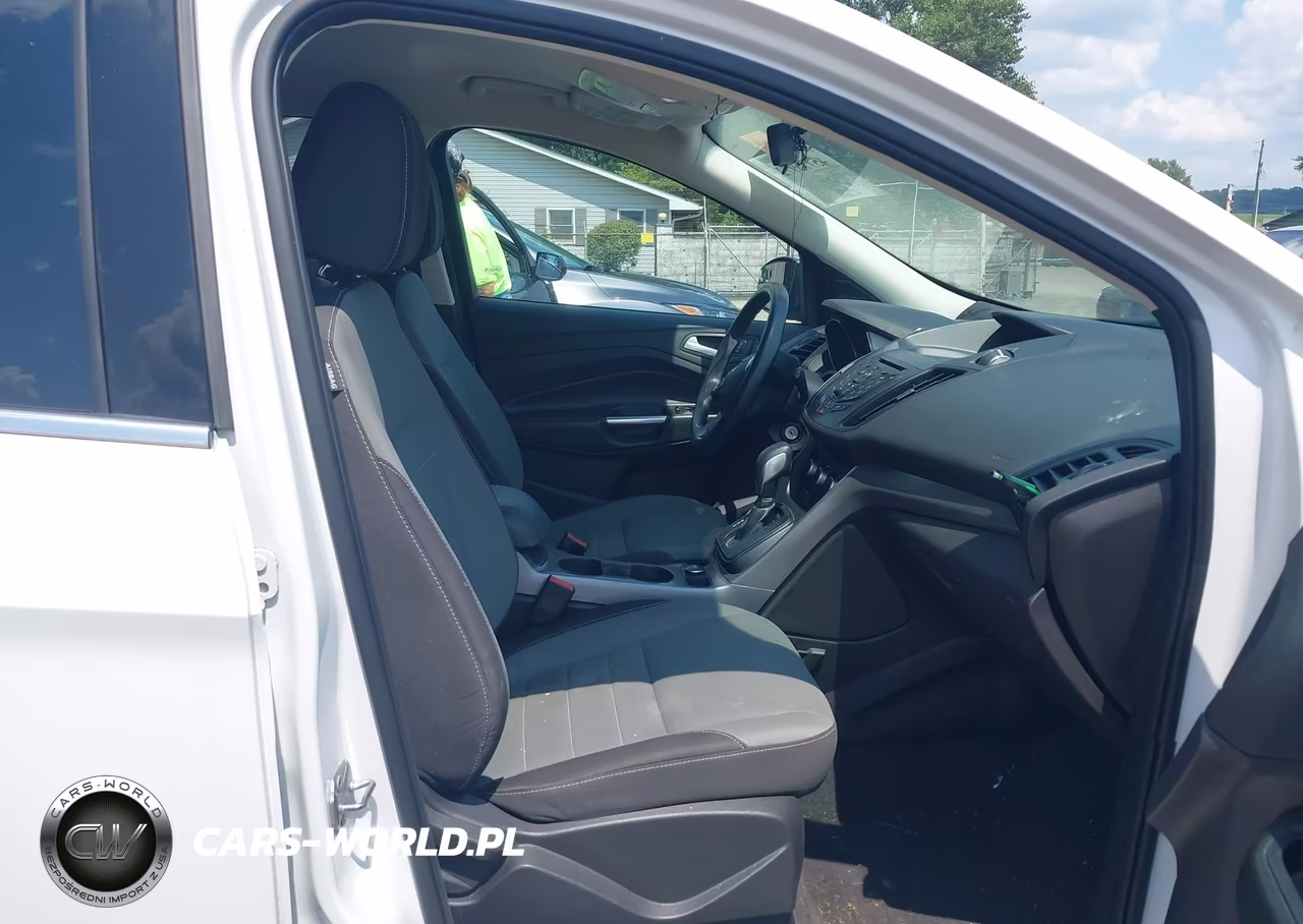 2016 Ford Escape Se VIN:1FMCU9GX3GUA51063 - 5
