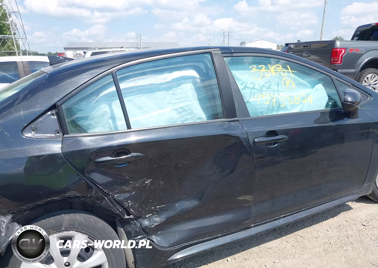 2022 Toyota Corolla Le VIN:5YFEPMAE9NP331031 - 13