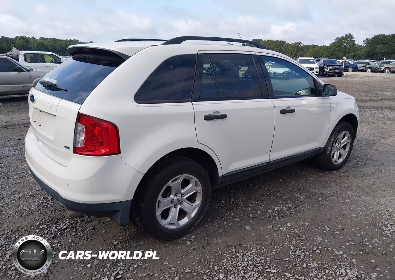 2013 Ford Edge Se VIN:2FMDK4GC5DBB23814 - 4