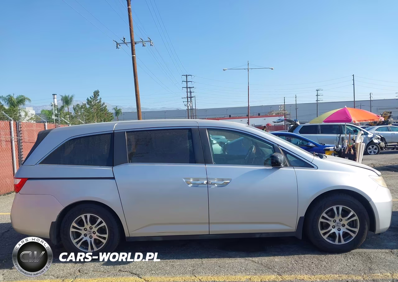 2013 Honda Odyssey Ex-L VIN:5FNRL5H68DB060510 - 14