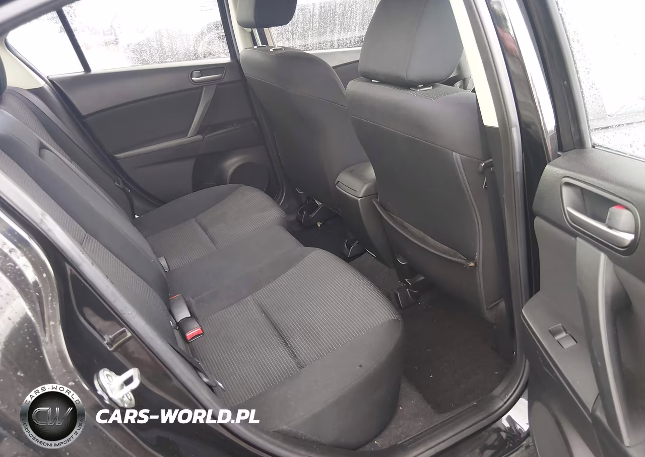 2013 Mazda Mazda3 I Touring VIN:JM1BL1VP5D1811398 - 8