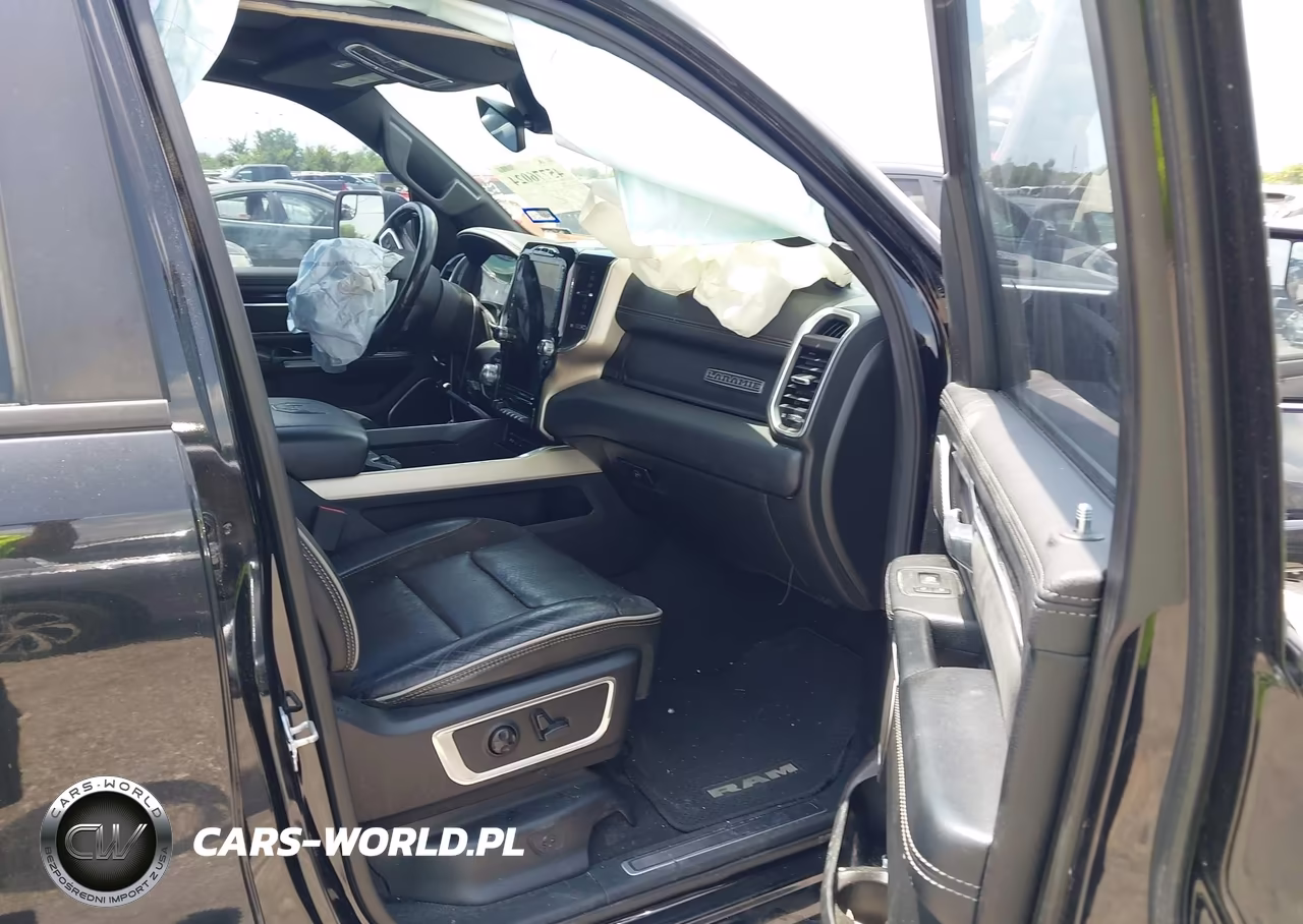 2019 Ram 1500 Laramie VIN:1C6SRFJT7KN612686 - 5