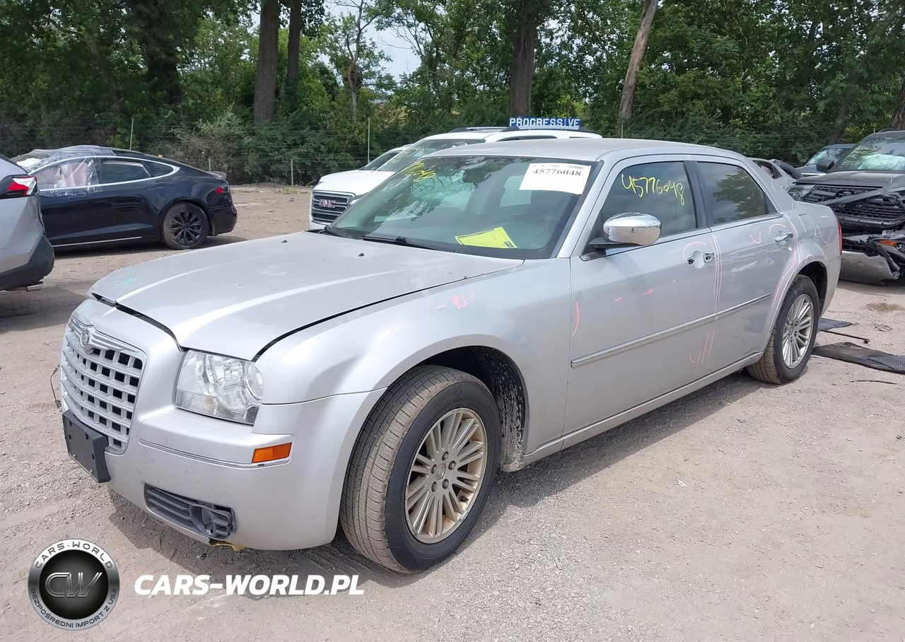2010 Chrysler 300 Touring-Signature Series-Executive Series VIN:2C3CA5CV8AH191523 - 2