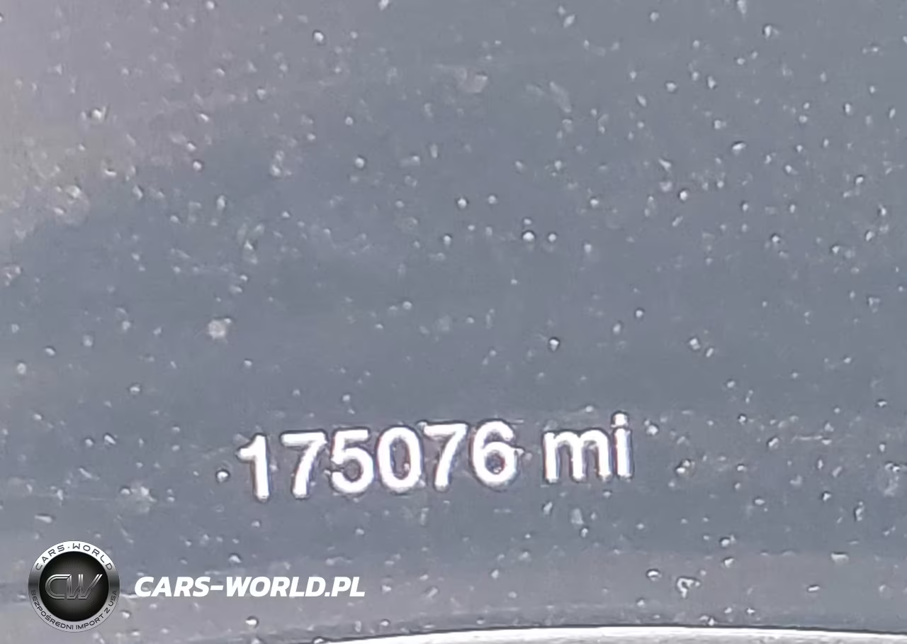 2018 Jeep Grand Cherokee Limited 4X2 VIN:1C4RJEBG0JC238734 - 16