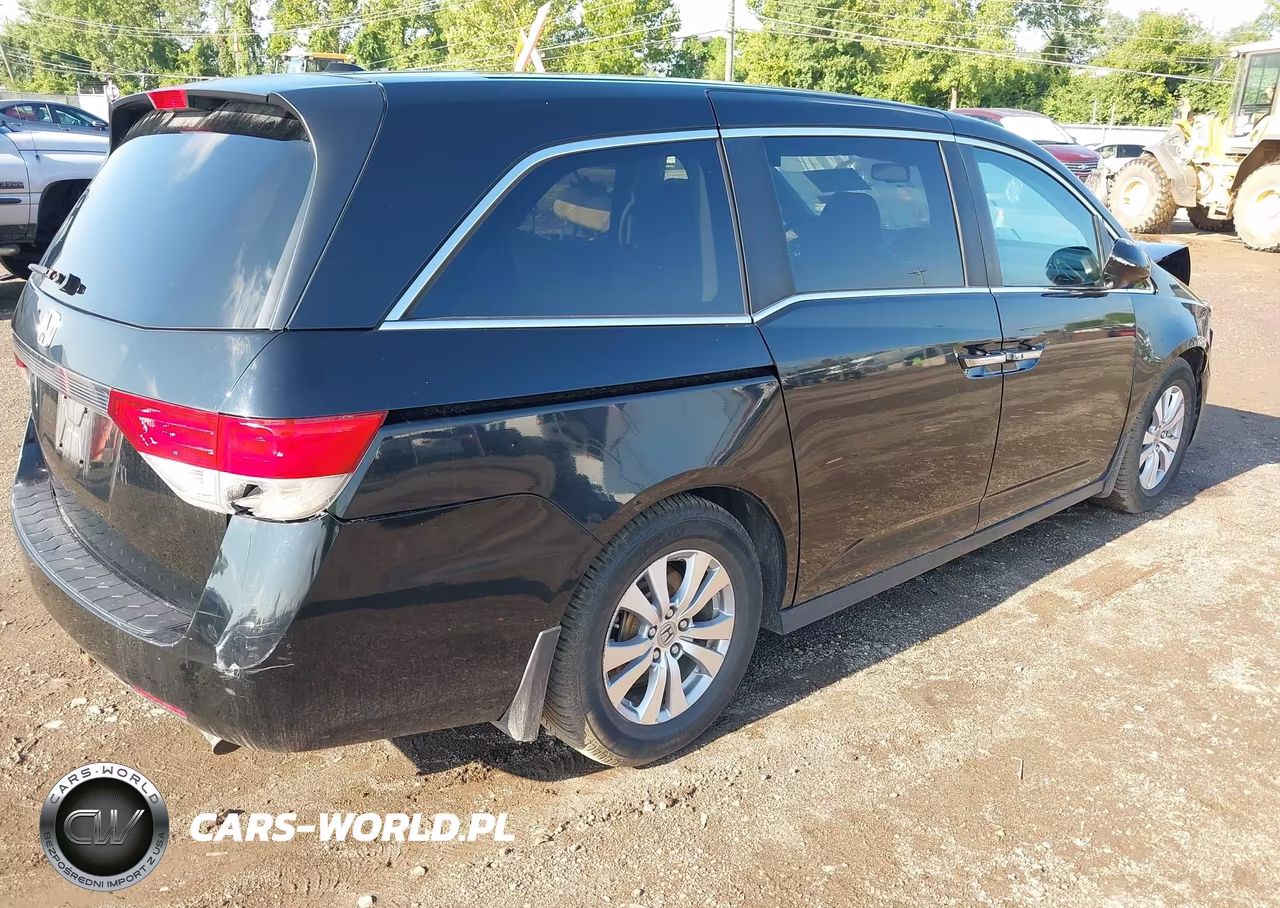2015 Honda Odyssey Ex-L VIN:5FNRL5H67FB056015 - 4
