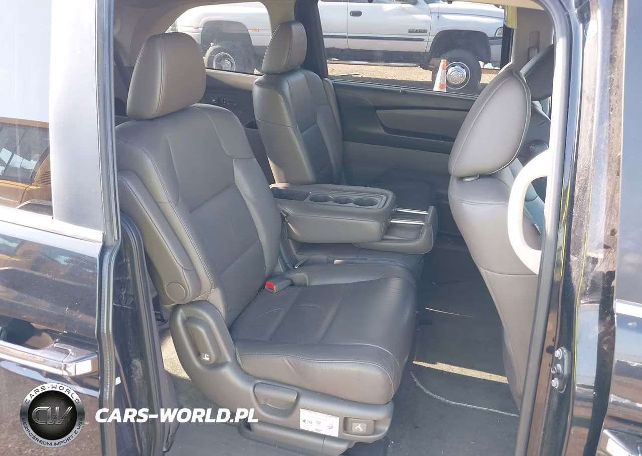 2015 Honda Odyssey Ex-L VIN:5FNRL5H67FB056015 - 8