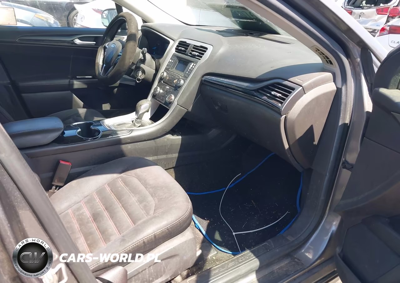 2014 Ford Fusion Se VIN:3FA6P0HD2ER177515 - 5