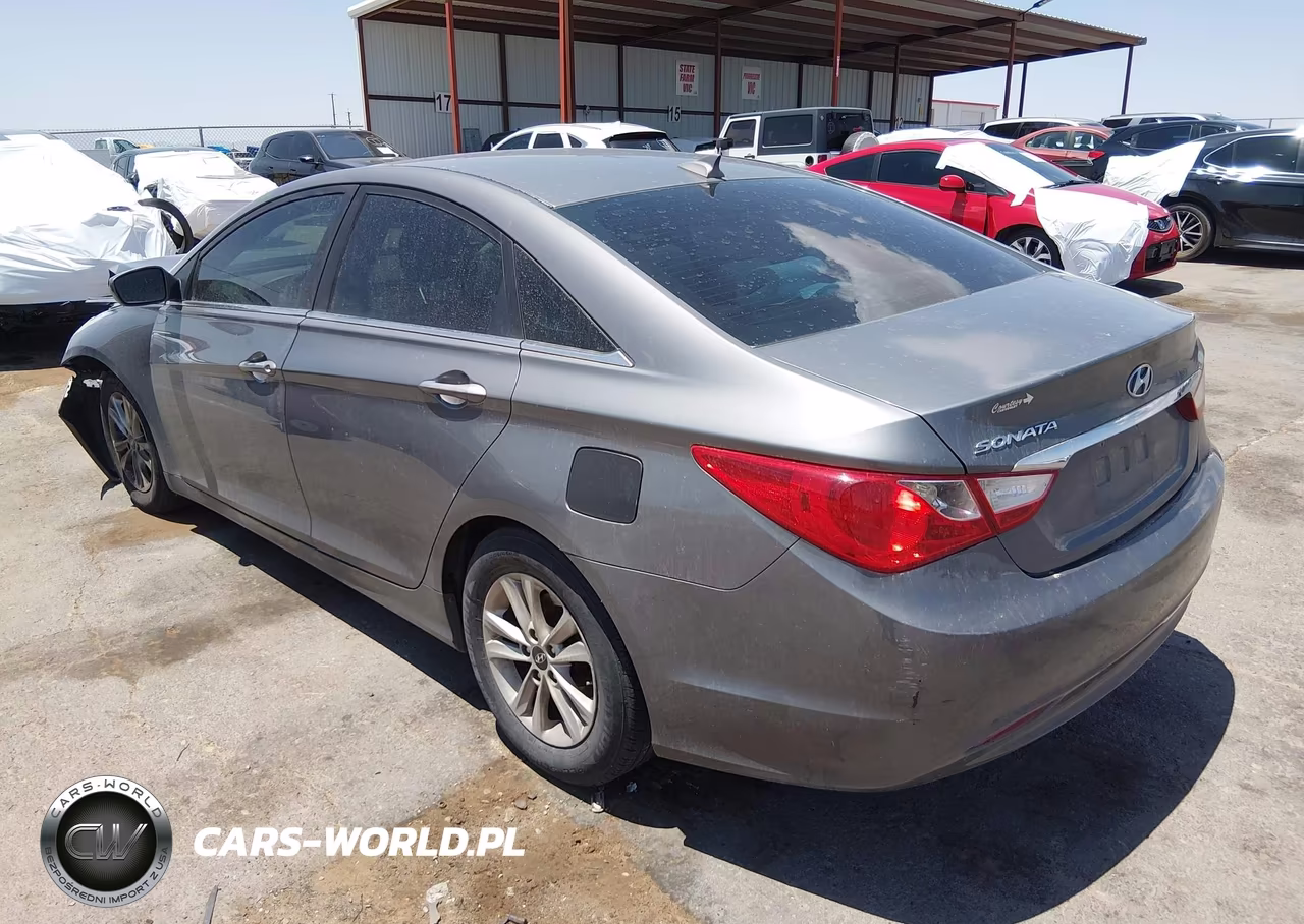 2013 Hyundai Sonata Gls VIN:5NPEB4AC2DH745857 - 3
